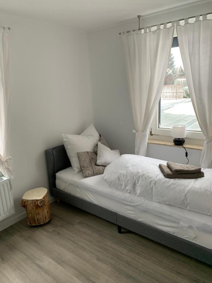 Pension Unikum Waldheim Экстерьер фото