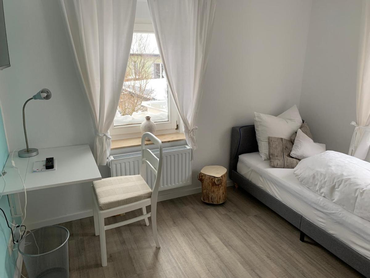 Pension Unikum Waldheim Экстерьер фото